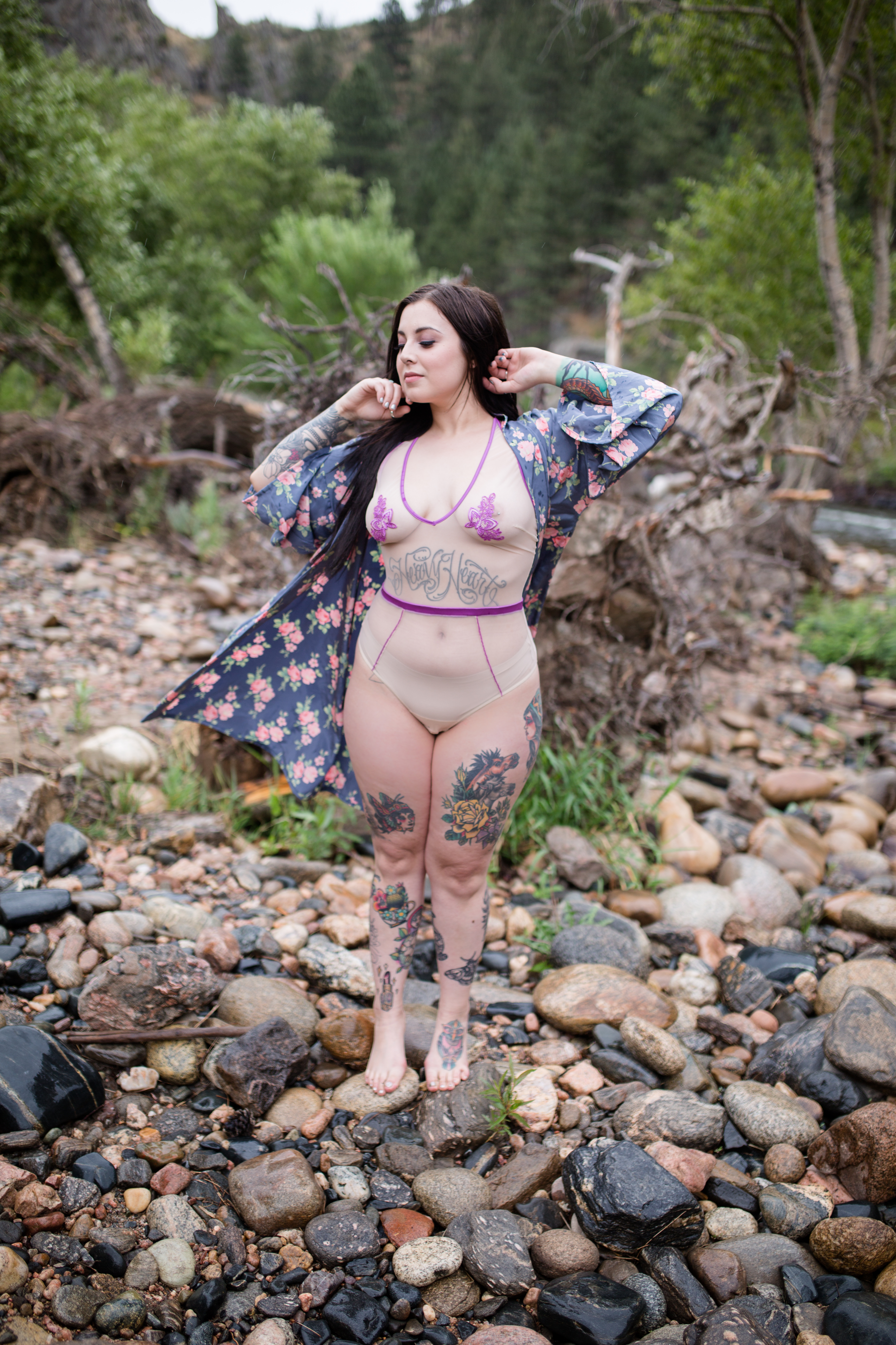 https://lilacandfernphotography.com/wp-content/uploads/2017/08/Boudoir-Fort-Collins-Colorado-Lilac-and-Fern-LE-7.jpg