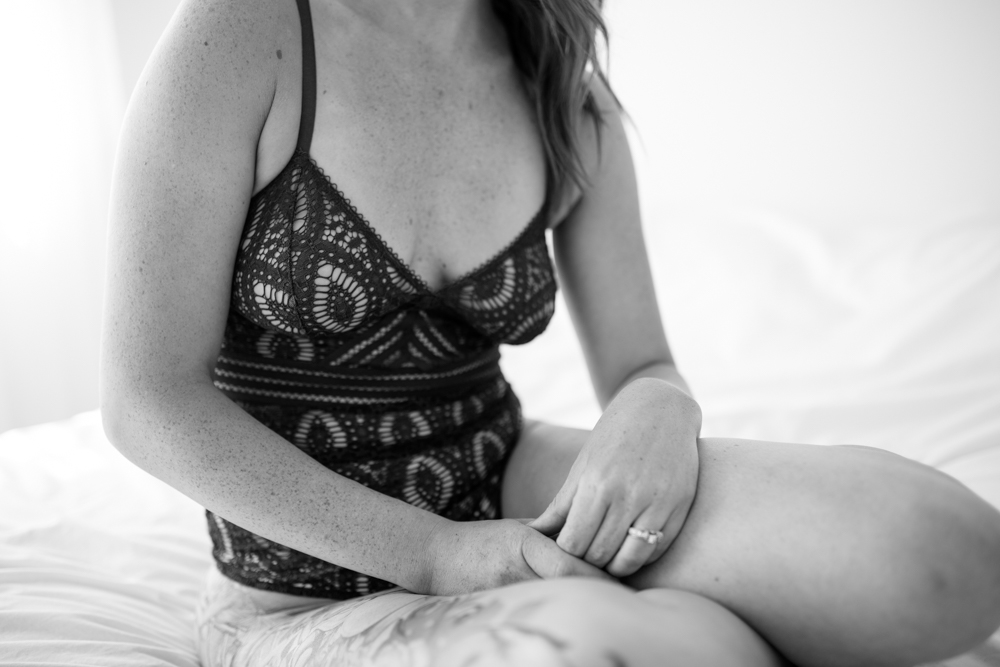 https://lilacandfernphotography.com/wp-content/uploads/2018/06/Boudoir-Fort-Collins-Colorado-Lilac-and-Fern-RK2-2.jpg