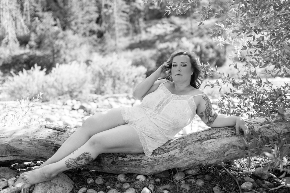 https://lilacandfernphotography.com/wp-content/uploads/2018/11/Boudoir-Fort-Collins-Colorado-Lilac-and-Fern-MP-3.jpg
