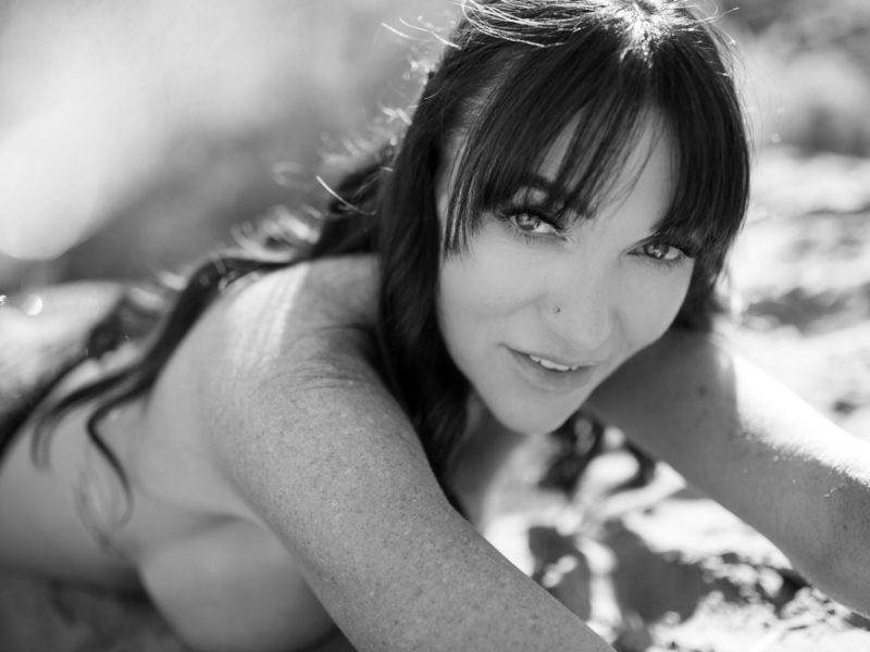 https://lilacandfernphotography.com/wp-content/uploads/2019/10/Boudoir-Intimate-Boise-Idaho-Lilac-and-Fern-MB2-84-800x600.jpg