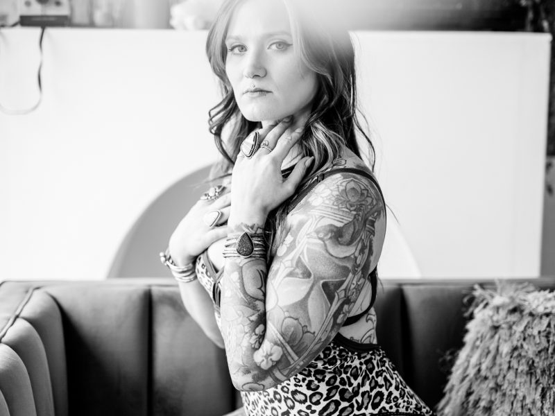 https://lilacandfernphotography.com/wp-content/uploads/2022/03/Boudoir-Fort-Collins-Colorado-Lilac-and-Fern-LS-4-800x600.jpg